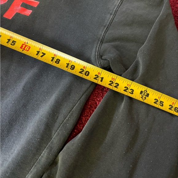 Billabong from Urban Outfitters SURF grey and red sweatshirt size medium - Picture 8 of 10